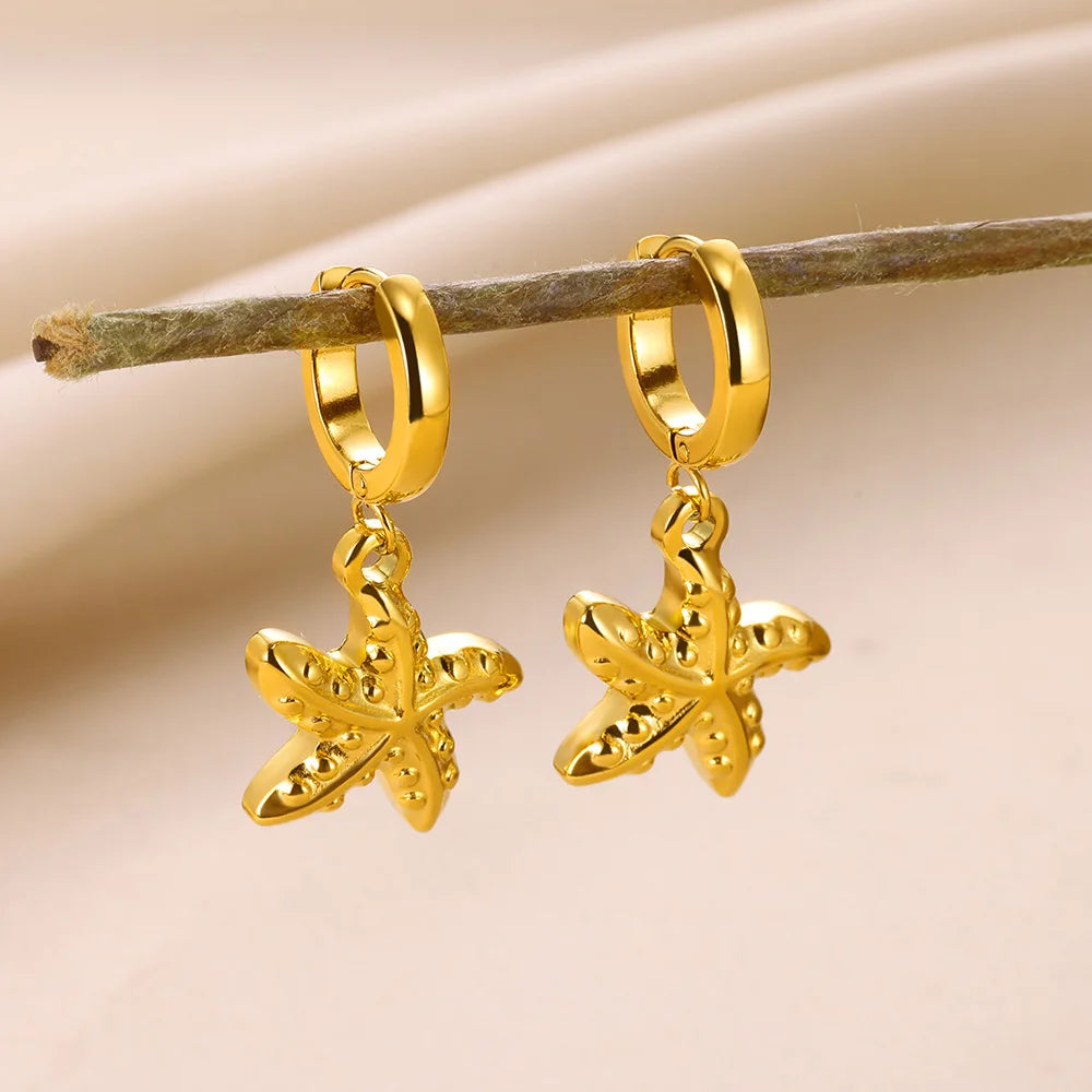 Brincos de argola de concha de estrela do mar de água doce para mulheres elegantes de aço inoxidável cor dourada aretes acessórios de joias de natal