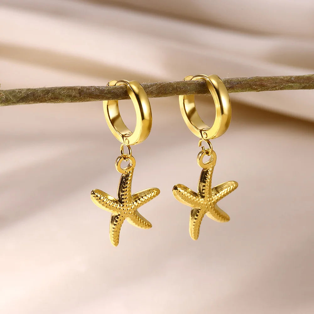 Brincos de argola de concha de estrela do mar de água doce para mulheres elegantes de aço inoxidável cor dourada aretes acessórios de joias de natal