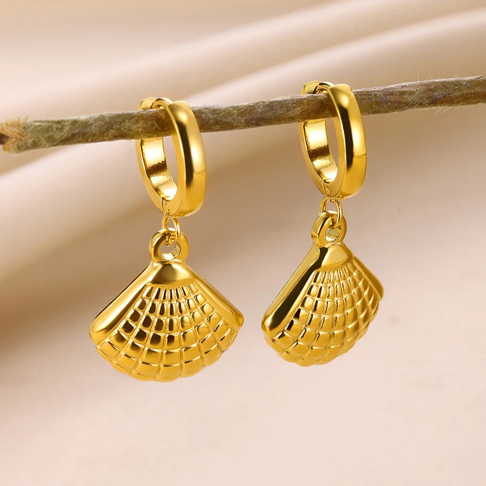 Brincos de argola de concha de estrela do mar de água doce para mulheres elegantes de aço inoxidável cor dourada aretes acessórios de joias de natal